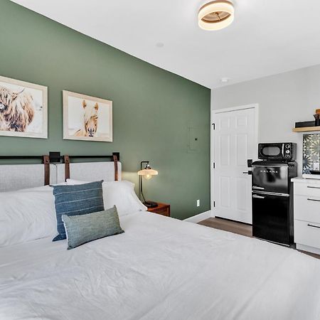 Single Bedroom - Queen Size. Heart Of Downtown Vista Eksteriør billede