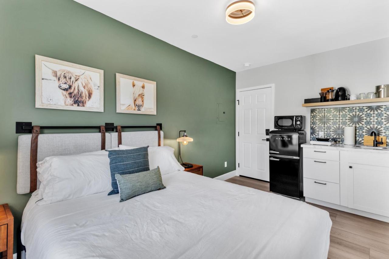 Single Bedroom - Queen Size. Heart Of Downtown Vista Eksteriør billede